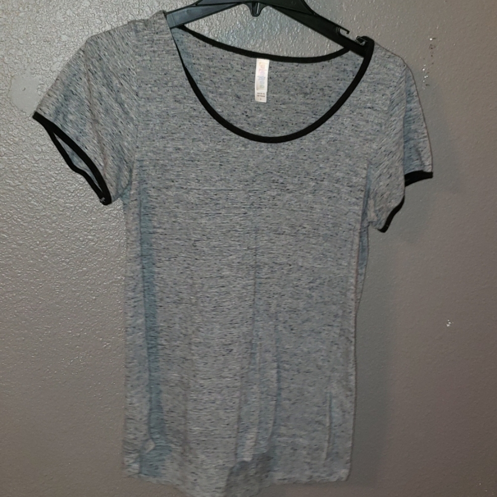 Lularoe classic t